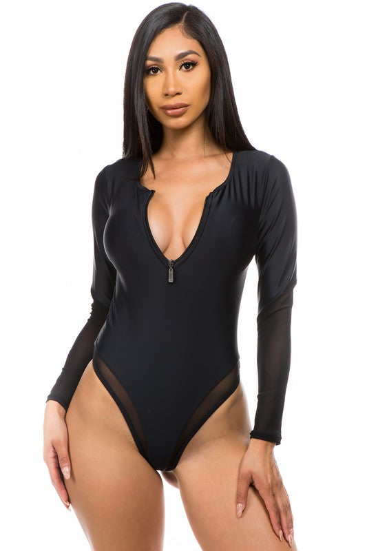 ONE-PIECE LONG SLEEVE